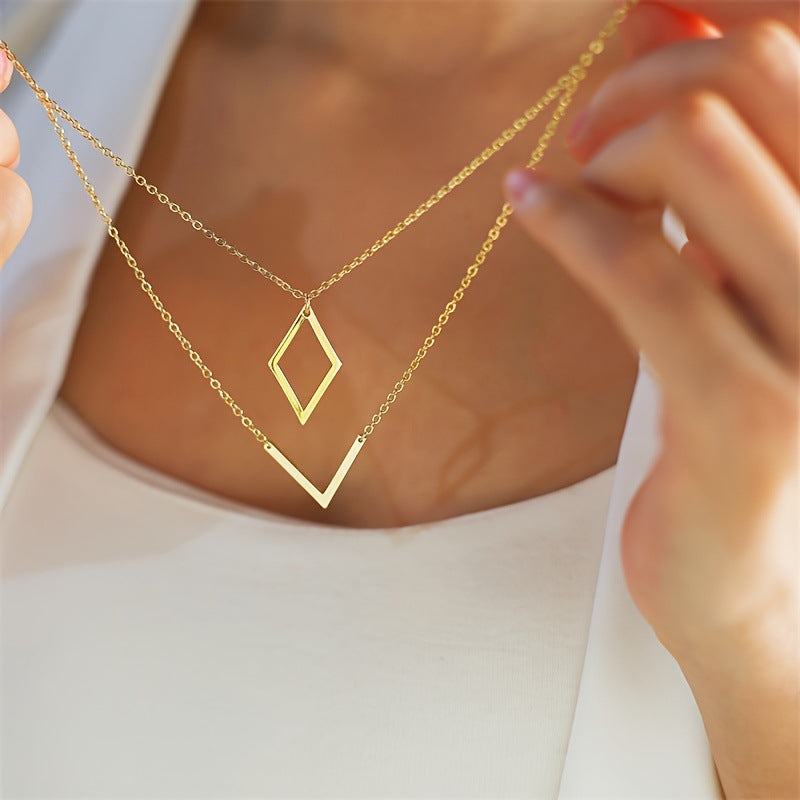 Veyra Necklace
