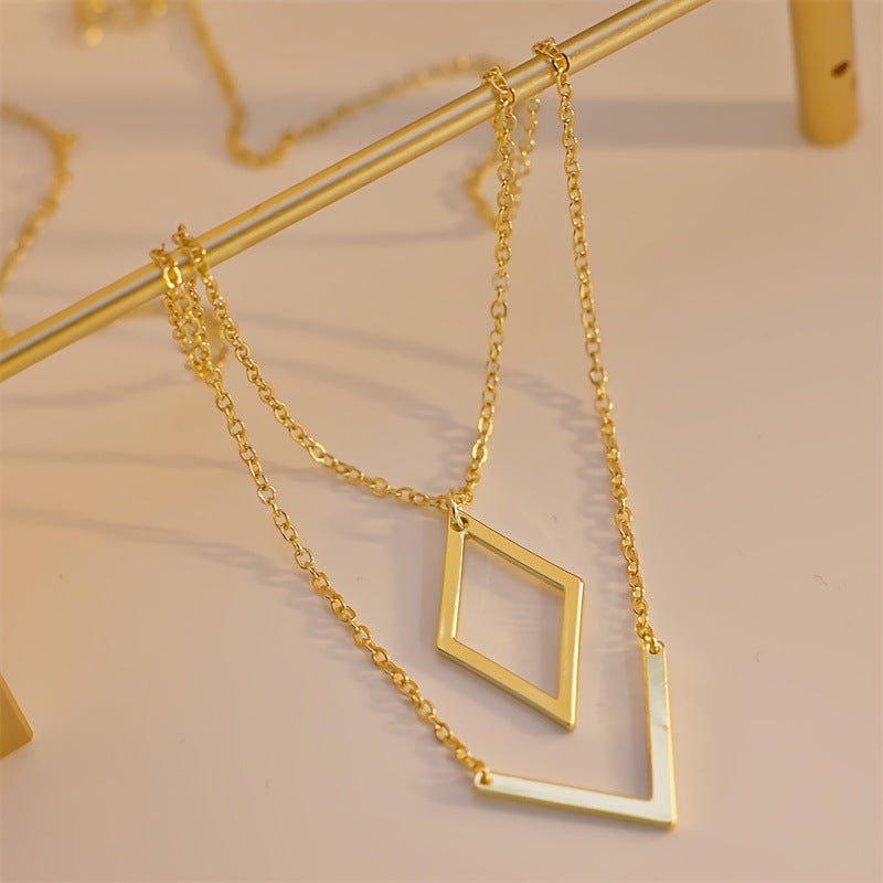 Veyra Necklace