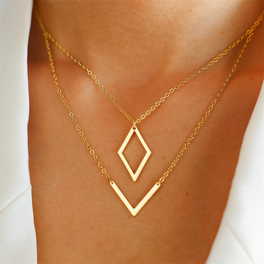 Veyra Necklace